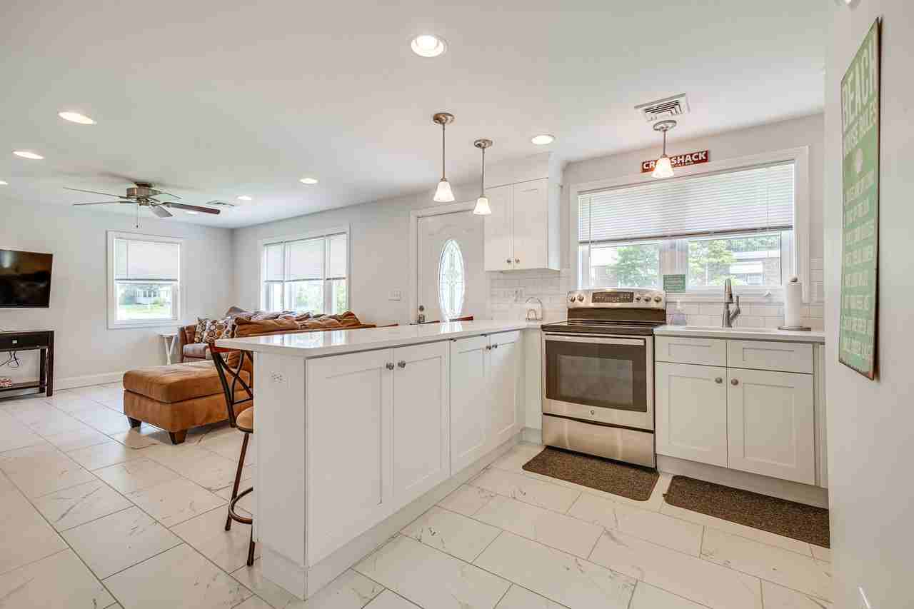 25 Biscayne Boulevard #1 - Photo 3 of 9