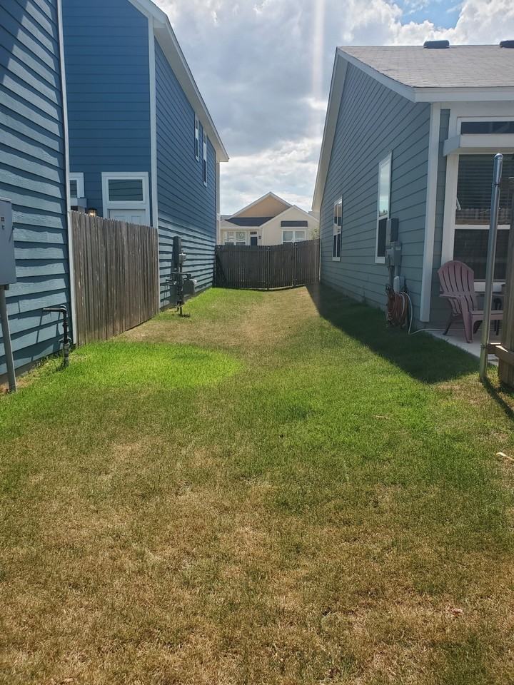 1628 Arbor Knot Drive - Photo 3 of 16