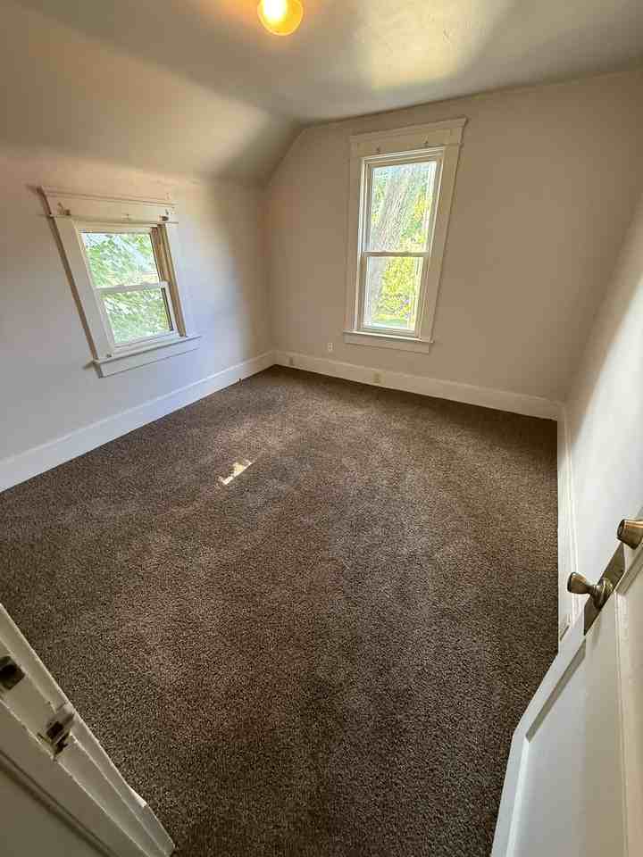 503 Spicer St #1 - Photo 7 of 9