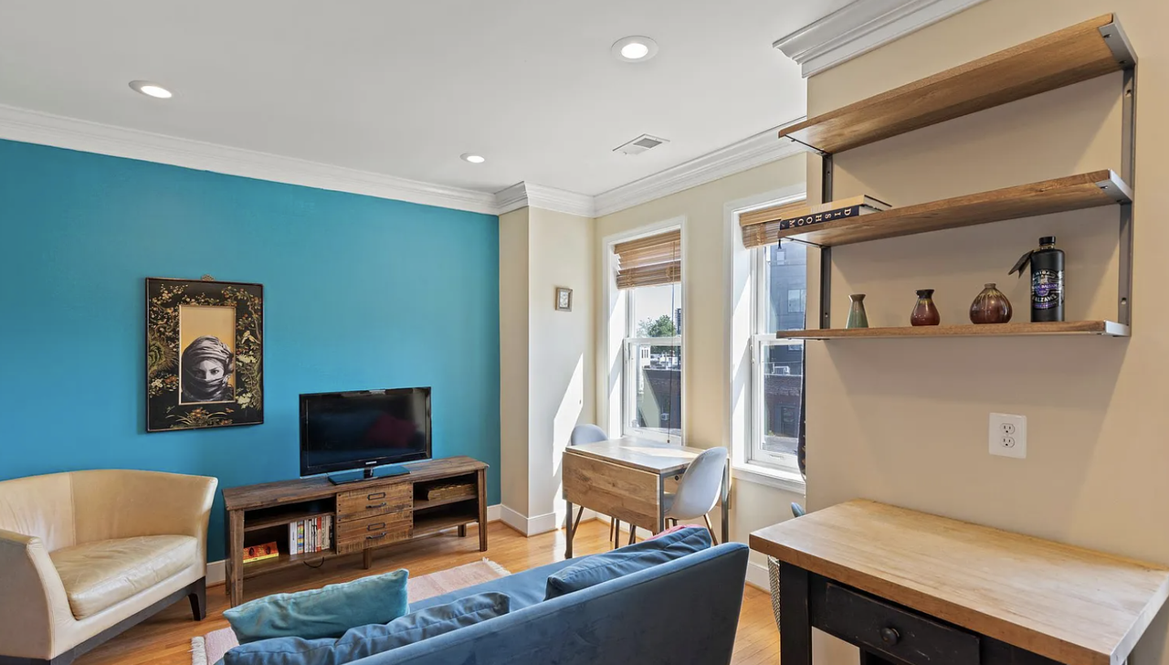 539 Florida Avenue Northwest #1 - Photo 2 of 18