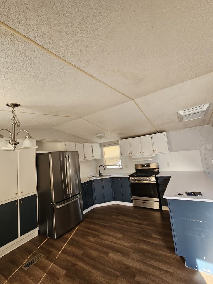 333 Jasper Avenue #1 - Photo 2 of 11