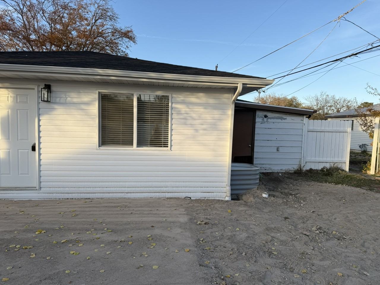 4441 W 5135 S #B - Photo 2 of 24