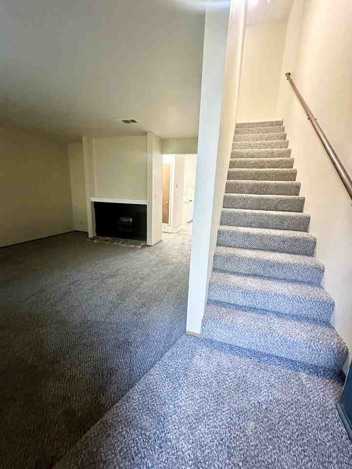 3540 Northwood Dr #E - Photo 5 of 27