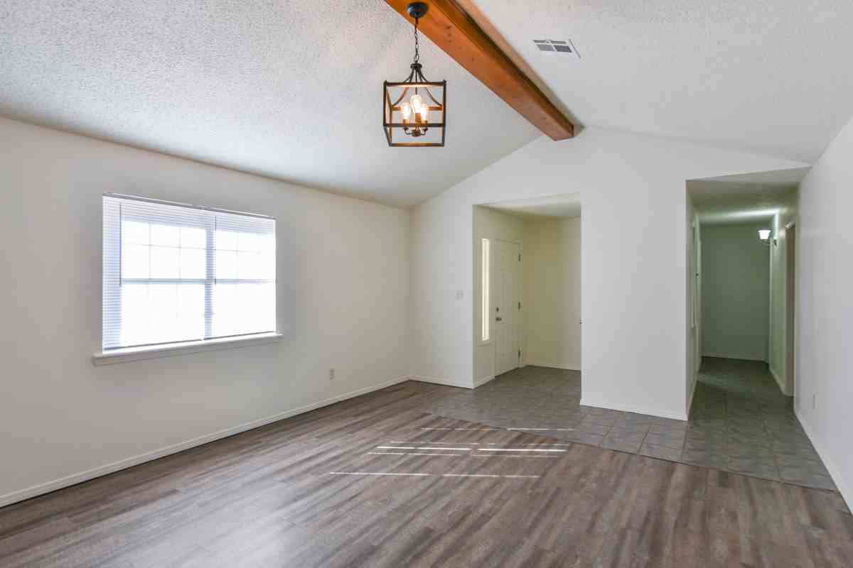 101 Adirondack Ln #1 - Photo 2 of 10