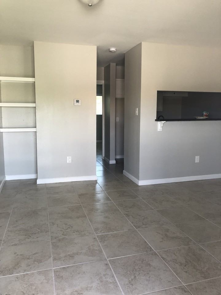 420 420 W. Cleveland  - 108A #A108 - Photo 2 of 7