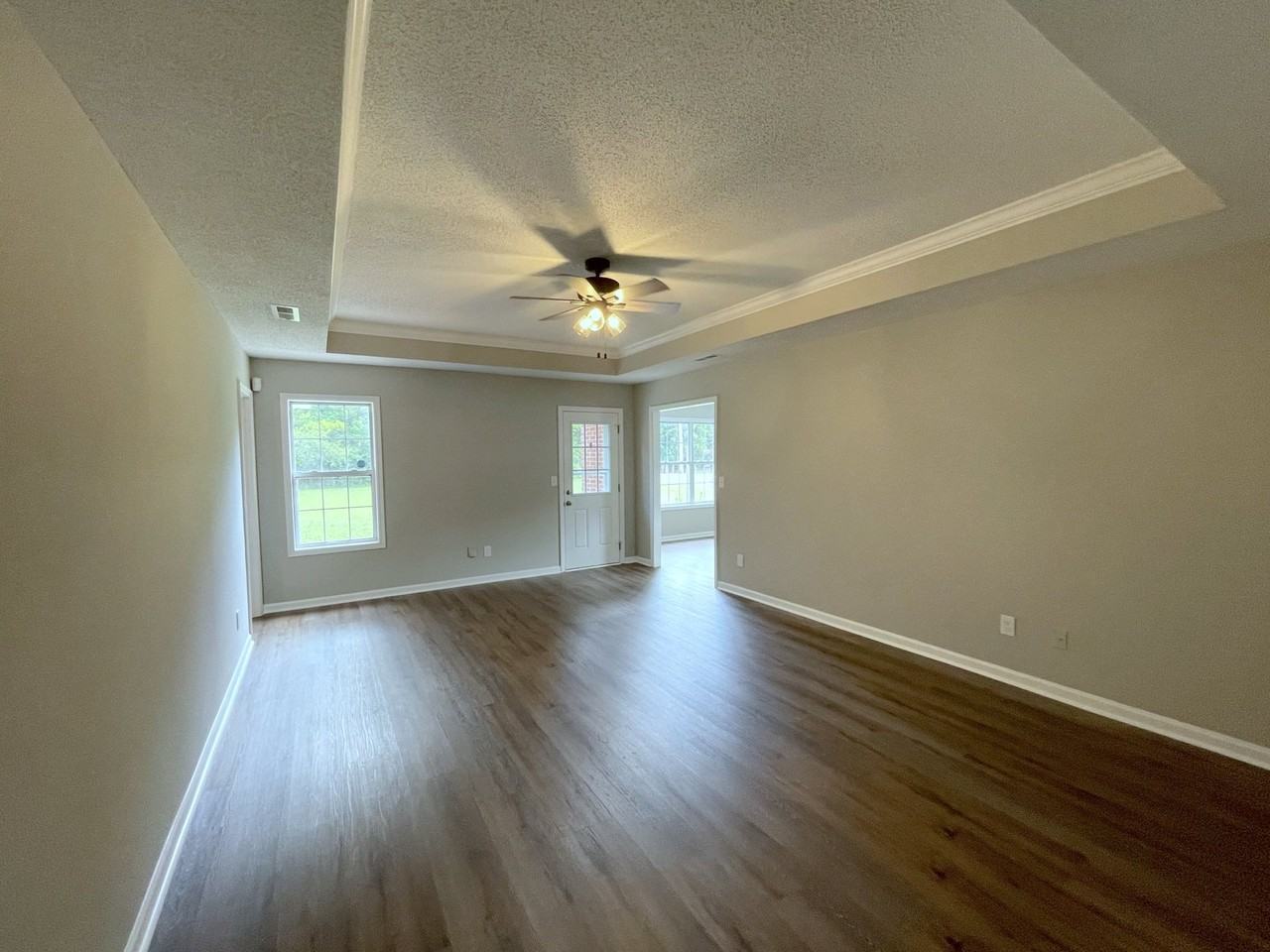 100 Brook Glenn Drive #1 - Photo 5 of 26