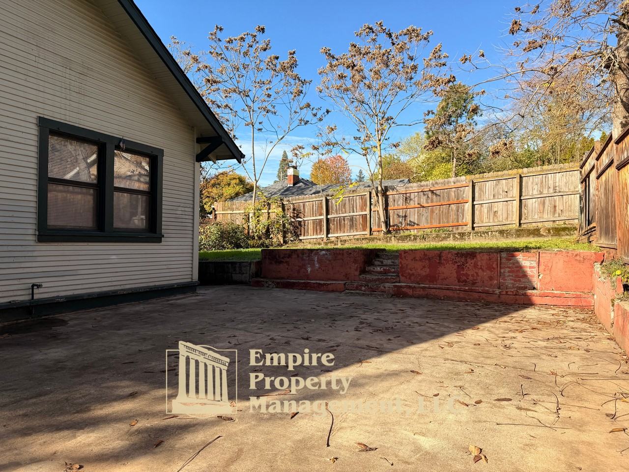 537 Northeast Winchester Street #1 - Photo 2 of 24