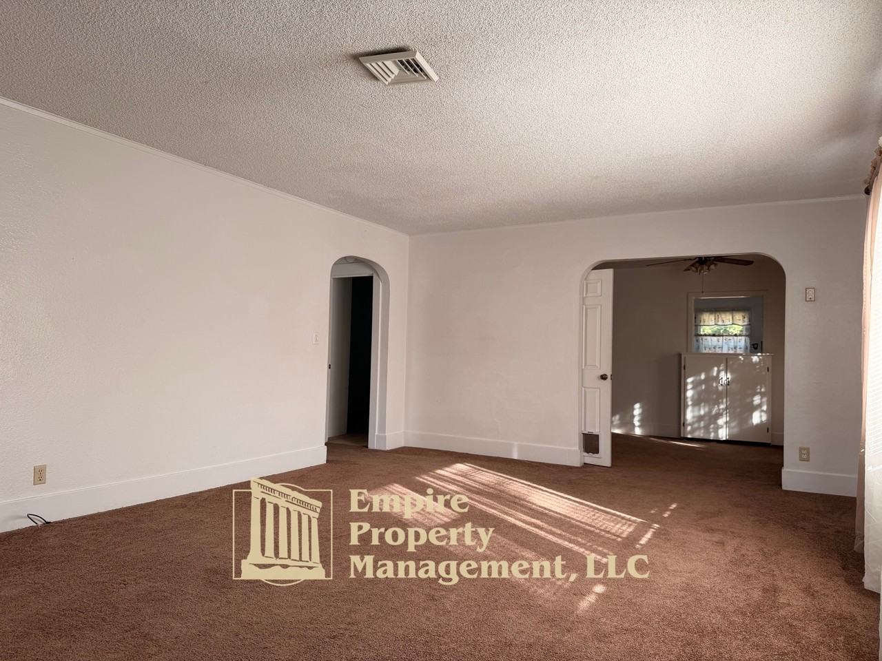 537 Northeast Winchester Street #1 - Photo 7 of 24