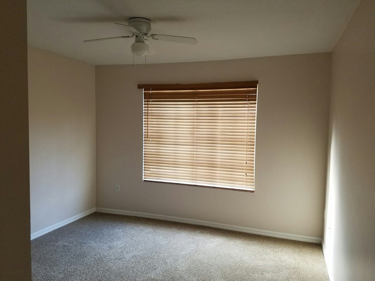 1105 Villa Ln #1 - Photo 6 of 10