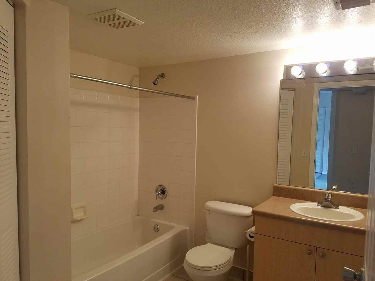 1105 Villa Ln #1 - Photo 7 of 10