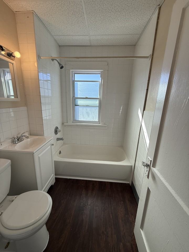 1414 East Delavan Avenue #2 - Photo 3 of 20