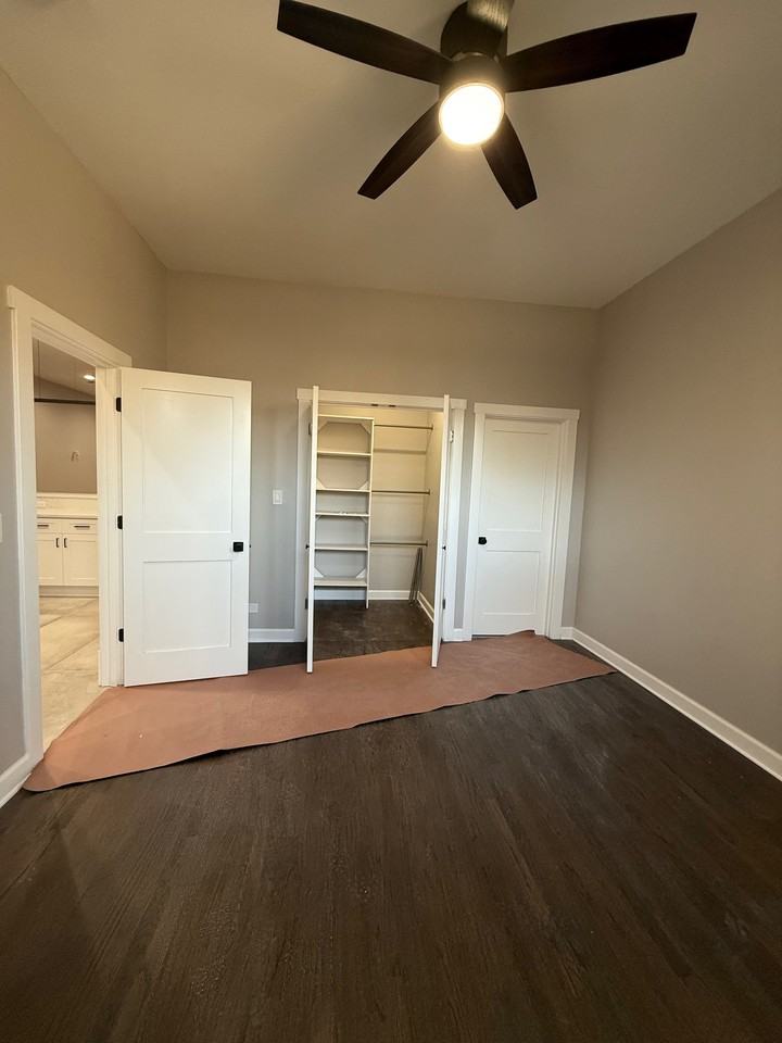 6443 S Peoria St #1 - Photo 5 of 9