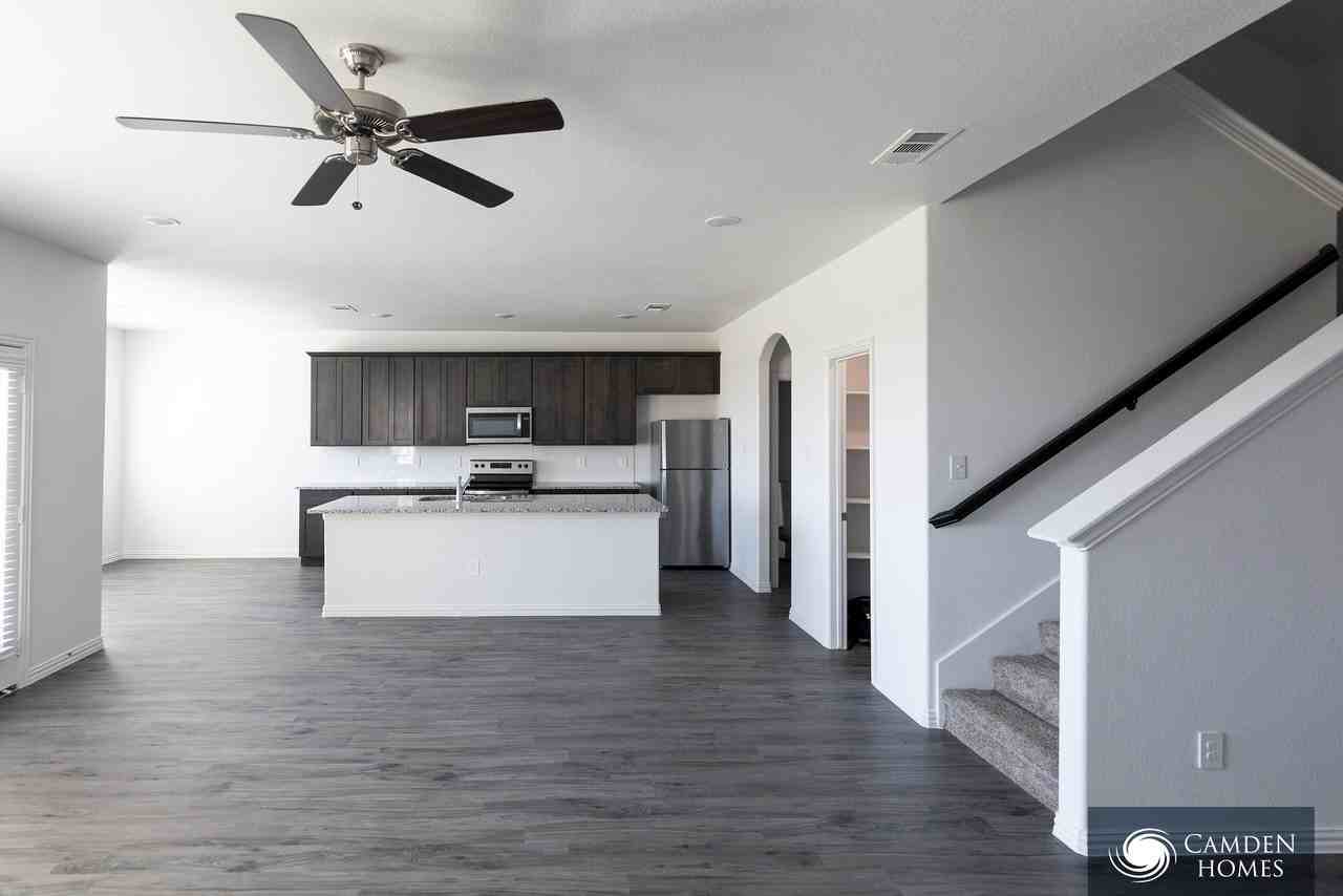 217 Jardim Lane #1 - Photo 6 of 7