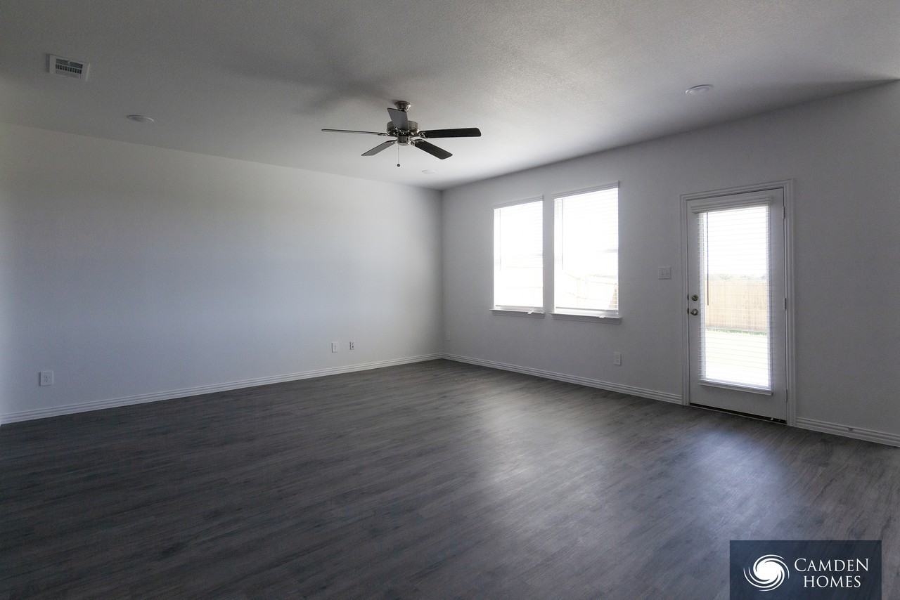 229 Jardim Lane #1 - Photo 3 of 7