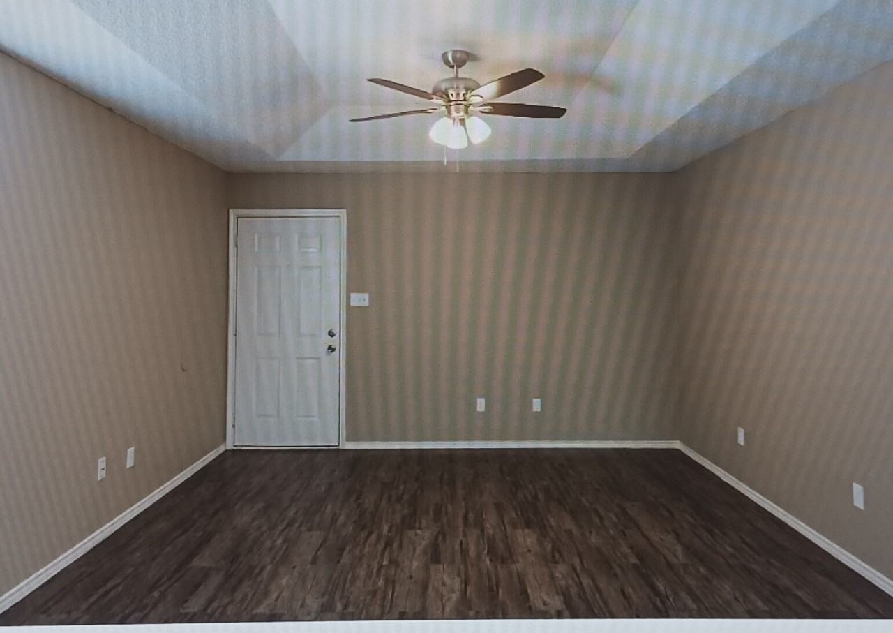 1600 W Dove Ave #26 - Photo 4 of 7