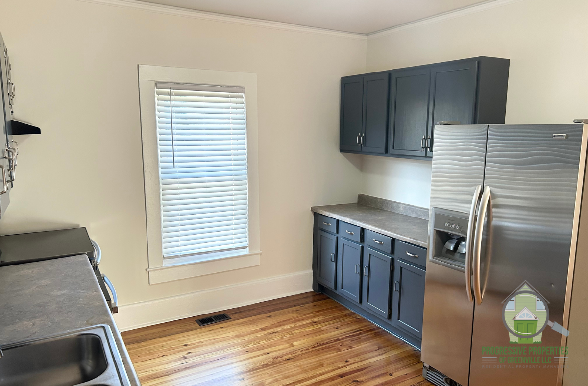 25 W Main St #1 - Photo 2 of 16