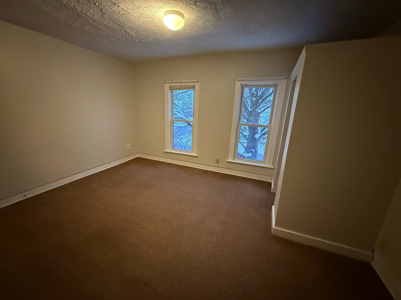 455 Spicer St #UP - Photo 2 of 7