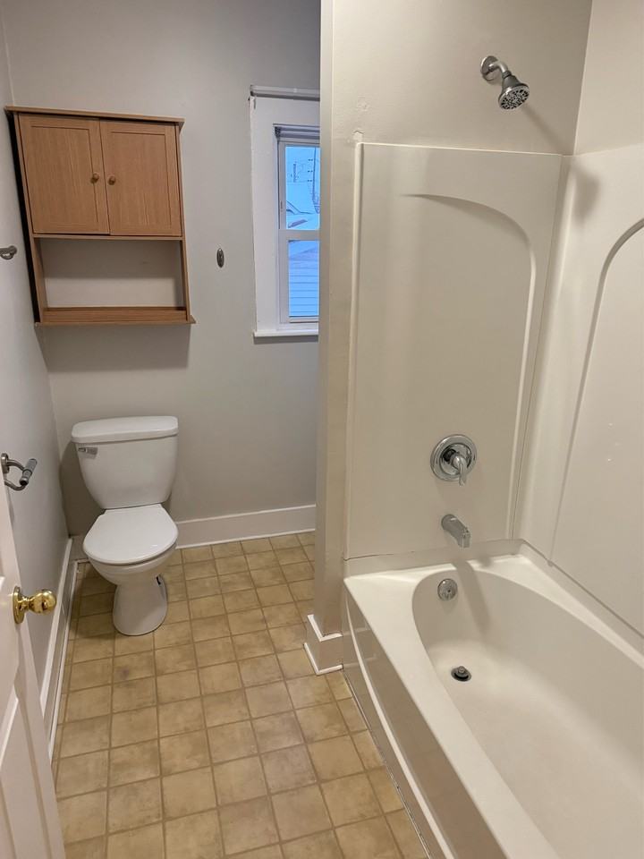 455 Spicer St #UP - Photo 5 of 7