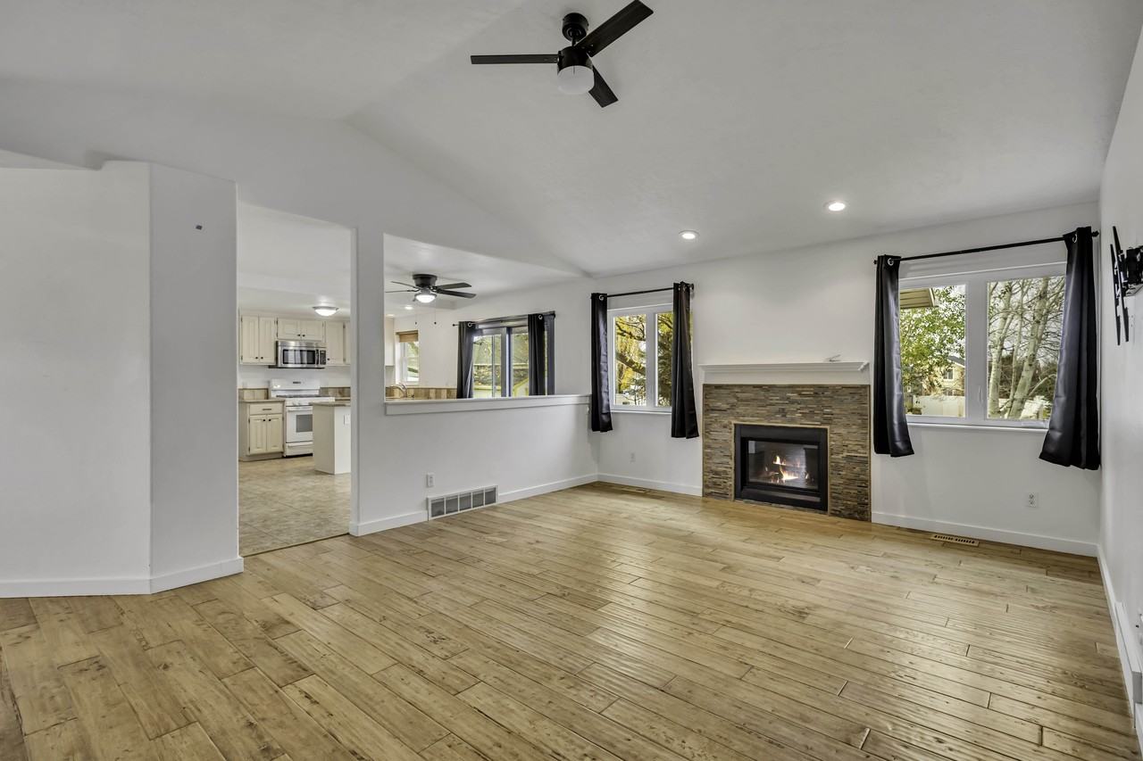 778 S 410 E #1 - Photo 4 of 39