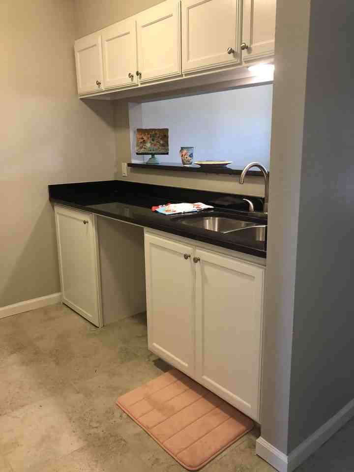 420 420 W. Cleveland -205A #A205 - Photo 2 of 4