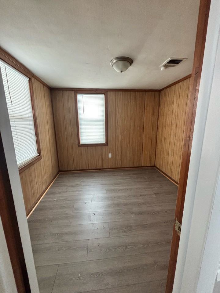 314 Liston Ave #1 - Photo 5 of 6