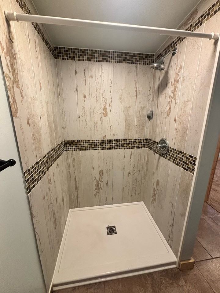 815 Salmon Avenue #1 - Photo 5 of 6