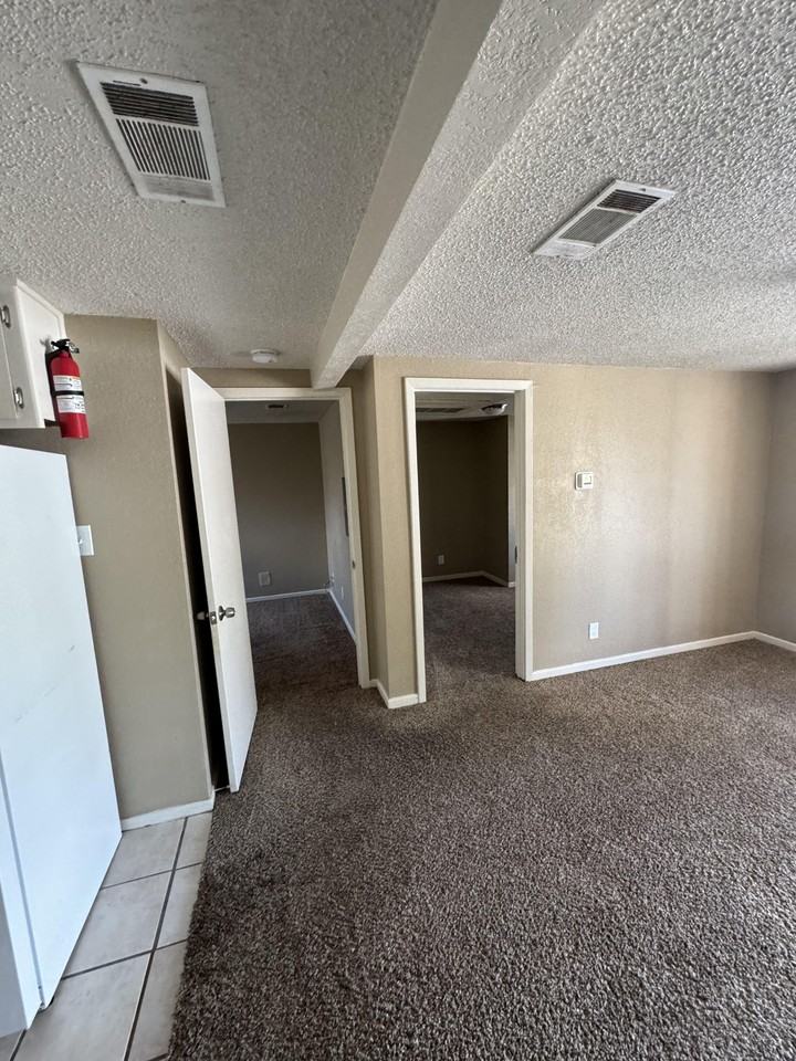 602 602 N 2nd St. - 1 D #1D - Photo 4 of 10