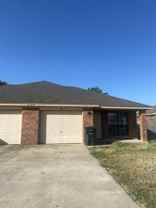 1104 Nicholas Cir #B - Photo 1 of 1