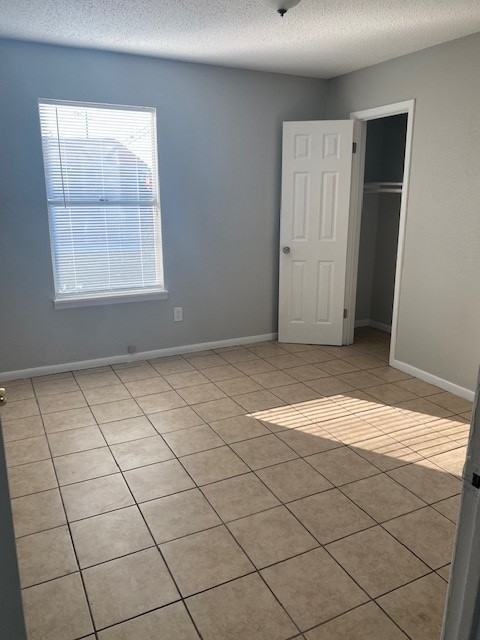 931 J R Court #1 - Photo 5 of 12