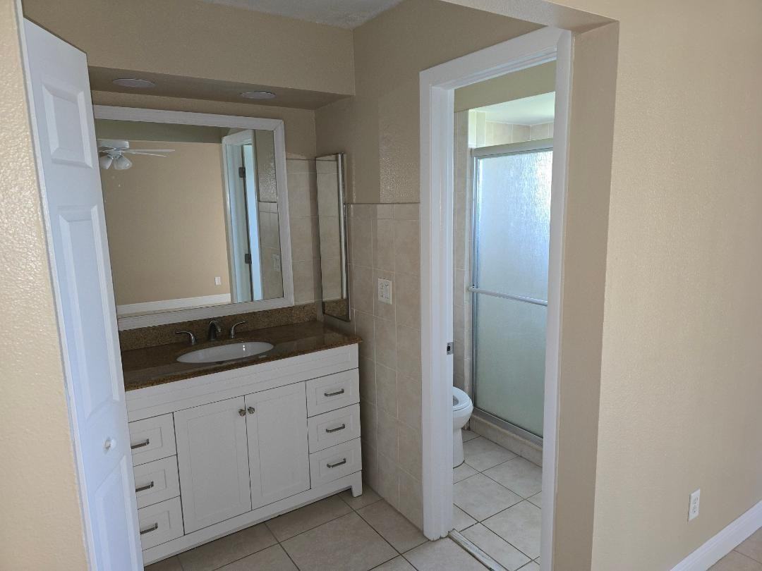 1448 Southeast 10th Terrace #1 - Photo 3 of 35