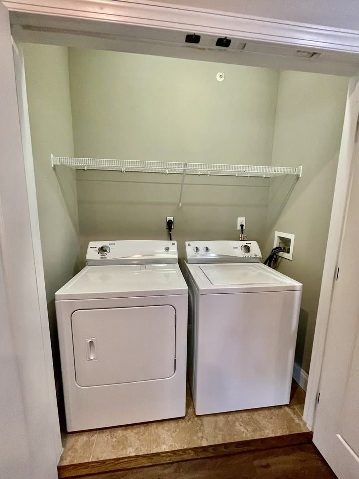 100 Portico St #302 - Photo 6 of 40