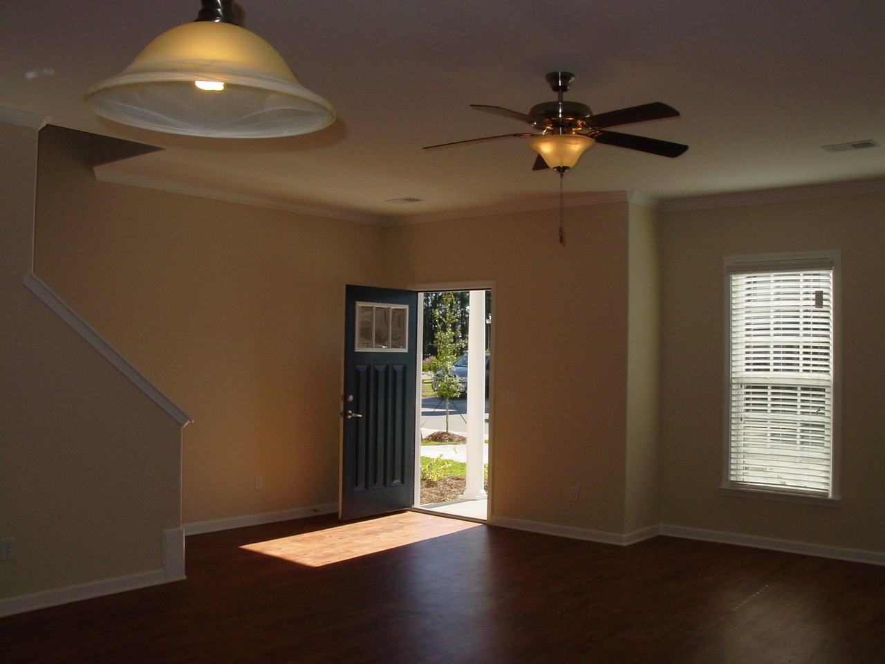 104 Ventura Pl #1 - Photo 7 of 29