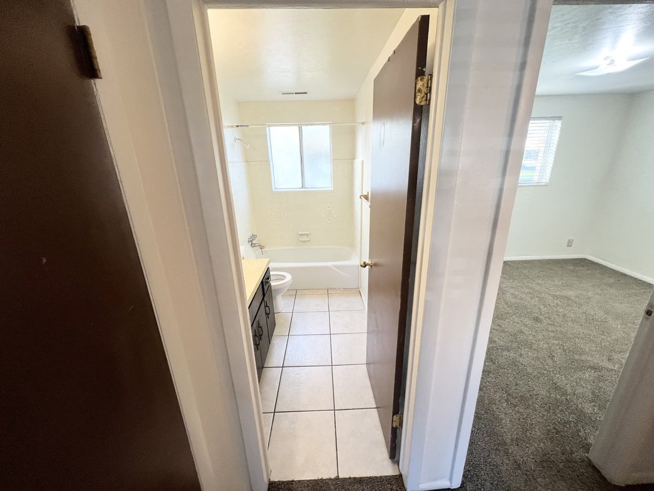 1540 South 400 East #1540 - Photo 5 of 27