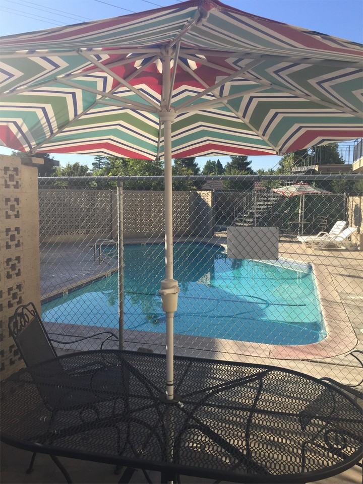 218 College Avenue #4