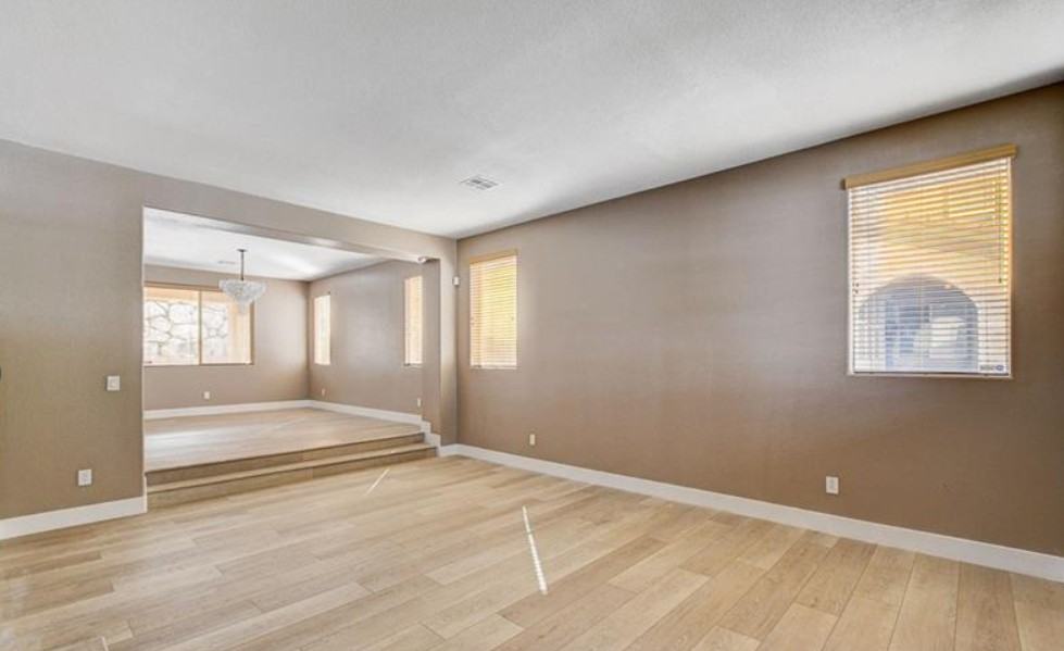 757 Secret London Avenue #1 - Photo 7 of 30