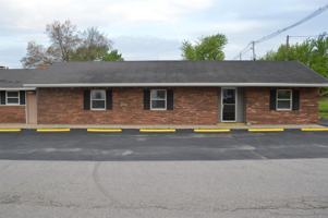 featured image of 1400 East Walnut Street #B