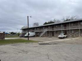 1015 Wells Cir #38 - Photo 1 of 1