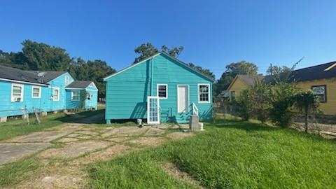 3440 Hollywood St #1 - Photo 2 of 20