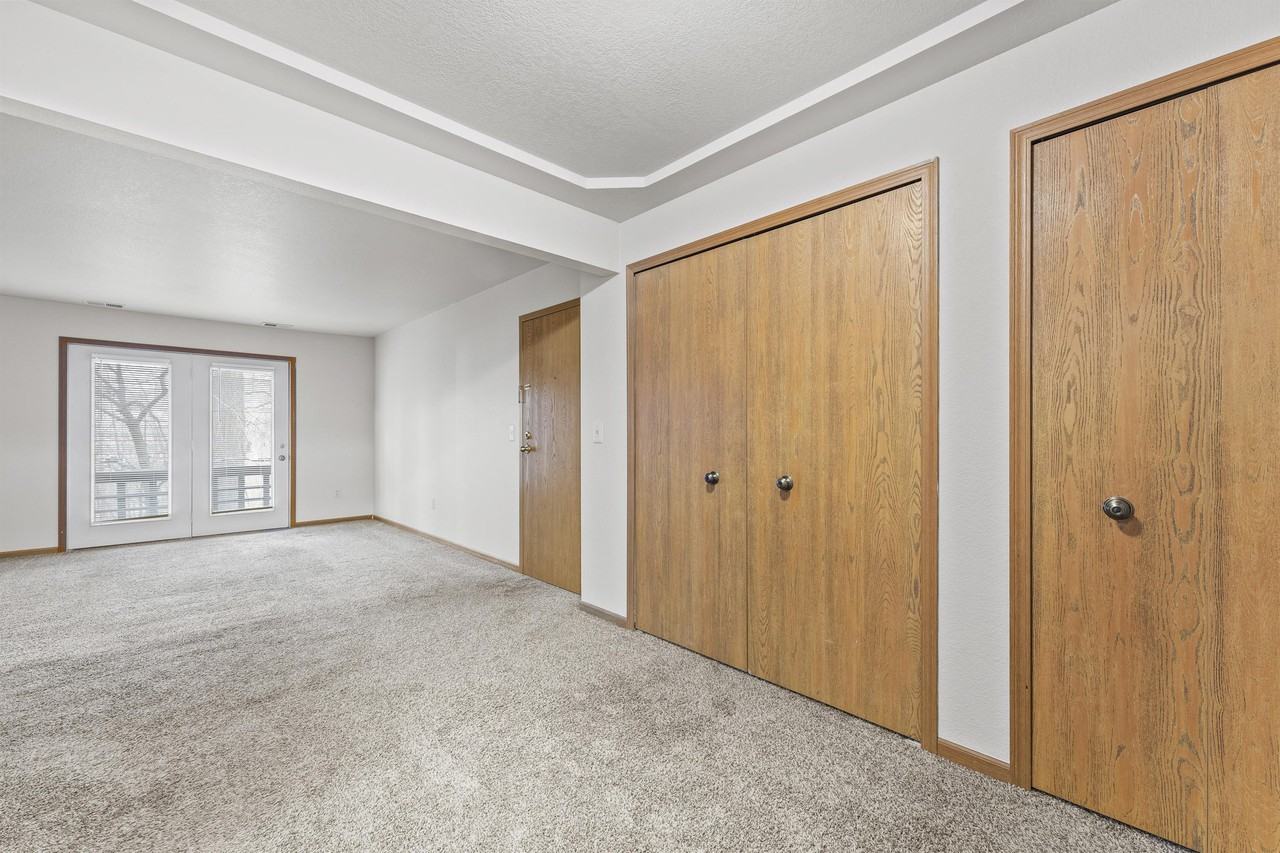 2100 Stirrup Ln Apt D104 #D104 - Photo 6 of 13