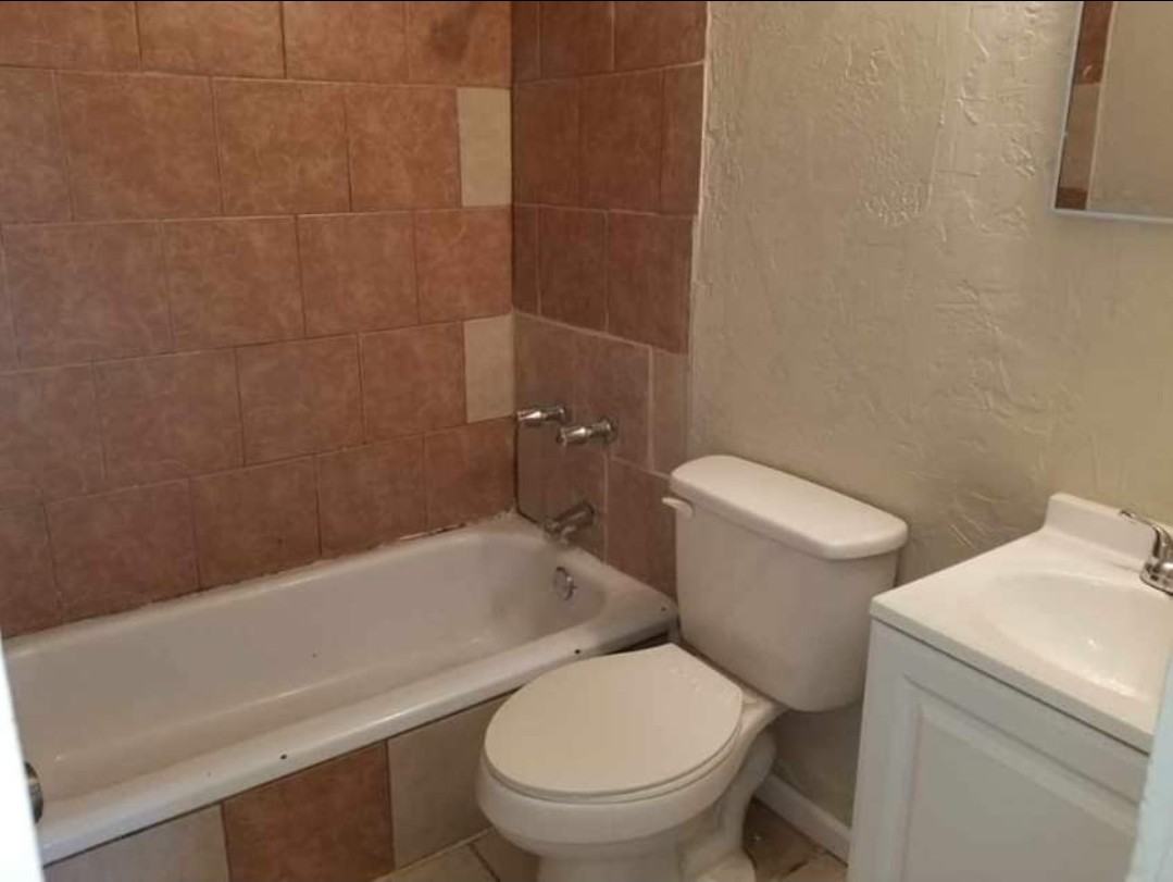 1405 N Seminole St #1 - Photo 6 of 6