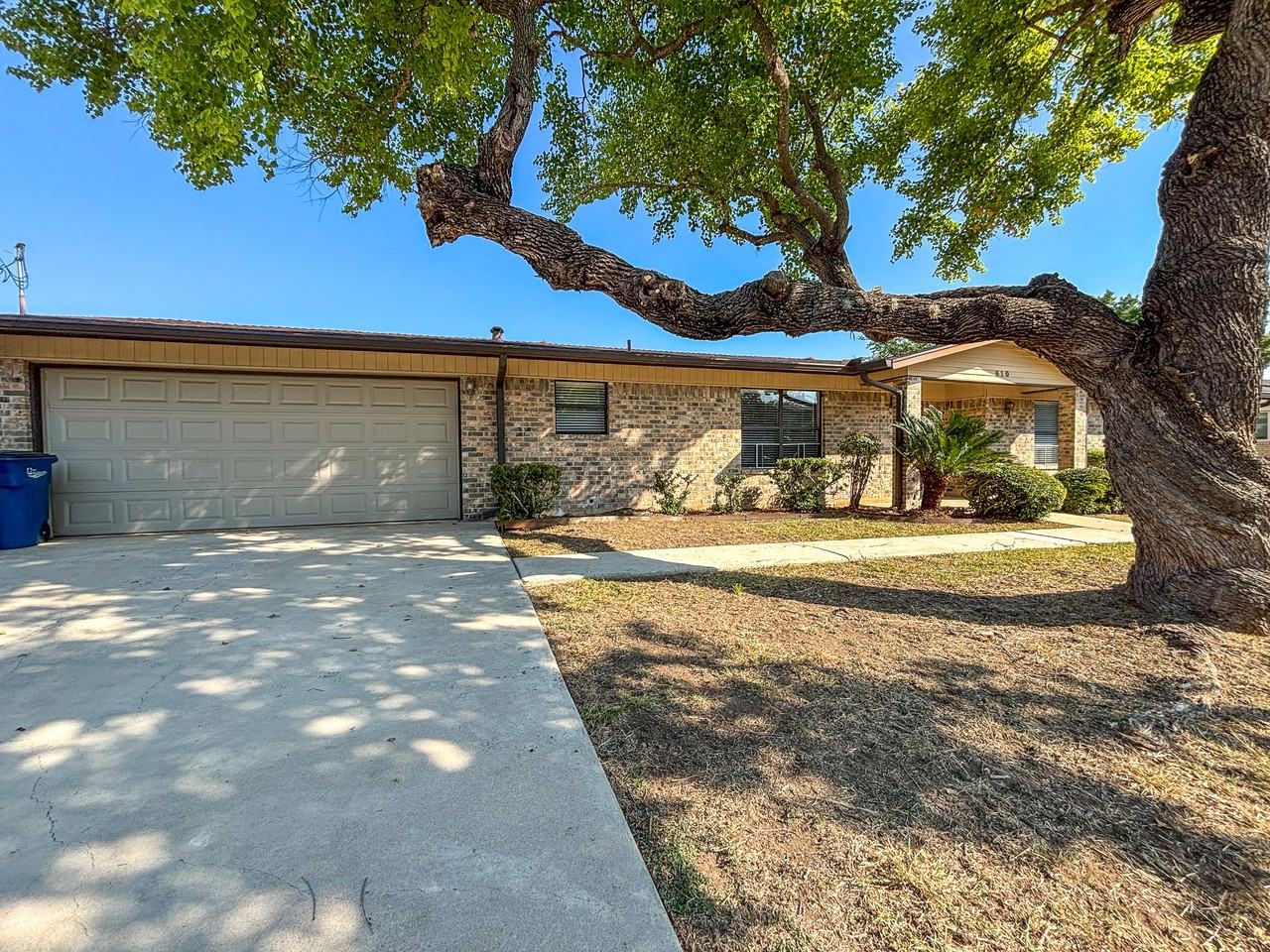 610 Creek Drive #1 - Photo 3 of 15