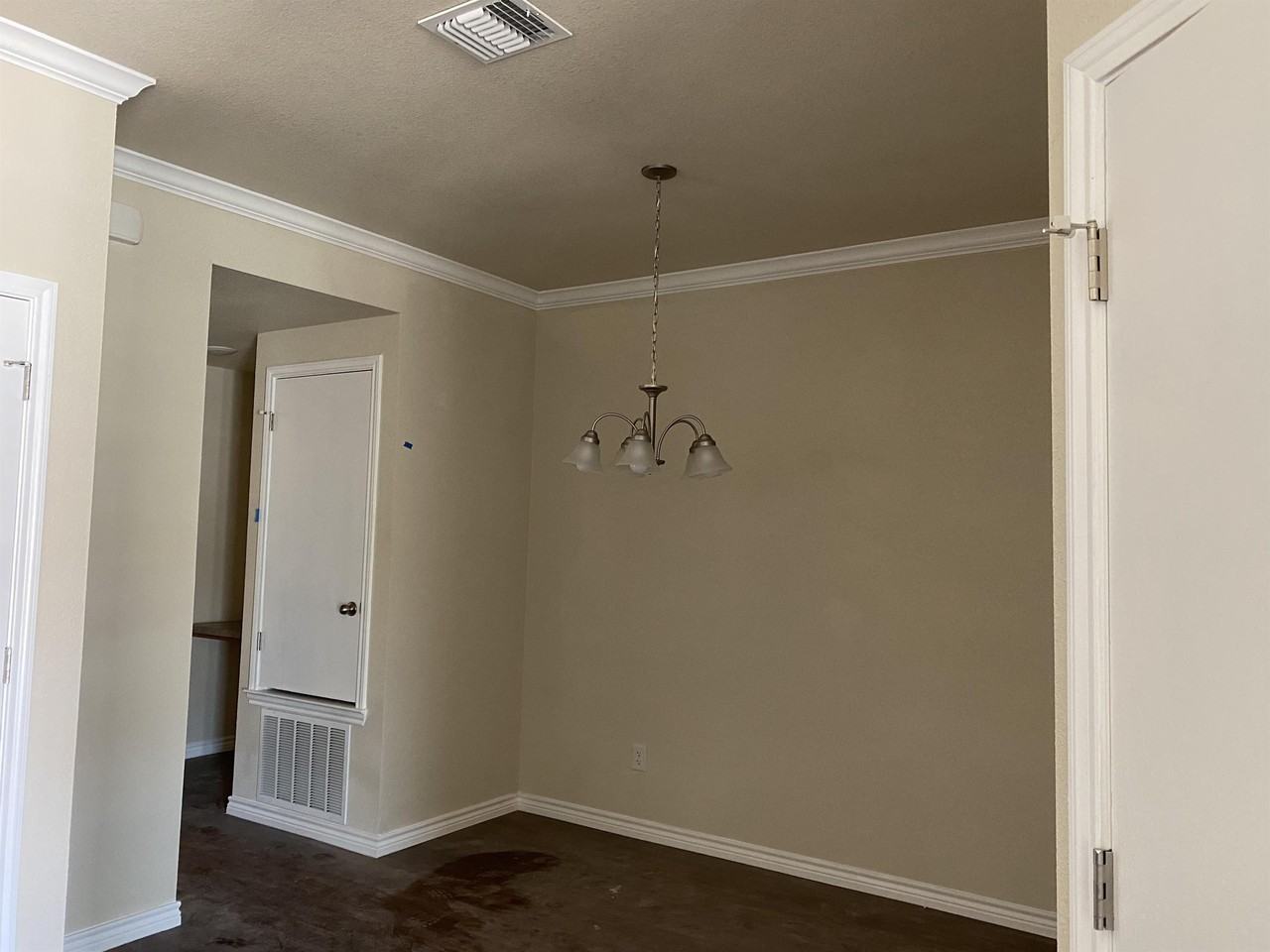 1331 Calle De Bronce #B - Photo 4 of 21