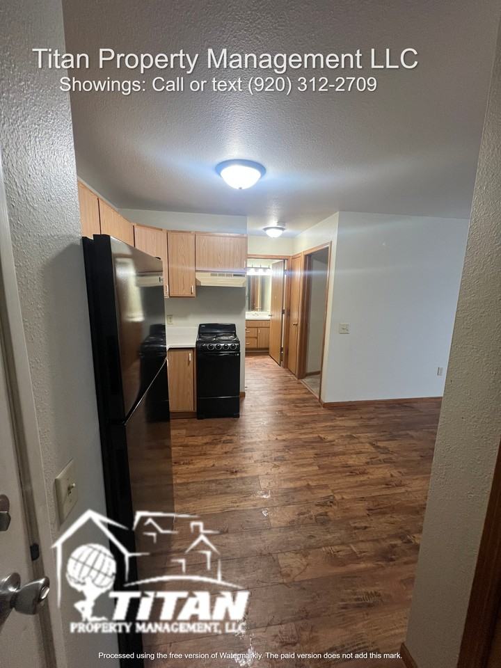 455 W Smith Ave #108 - Photo 3 of 9