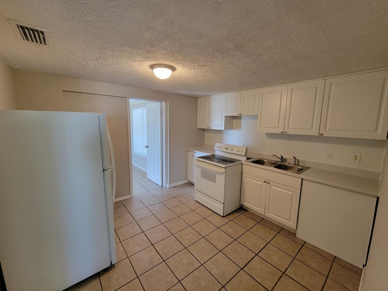 7408 Sea Grape Ave #1 - Photo 3 of 8