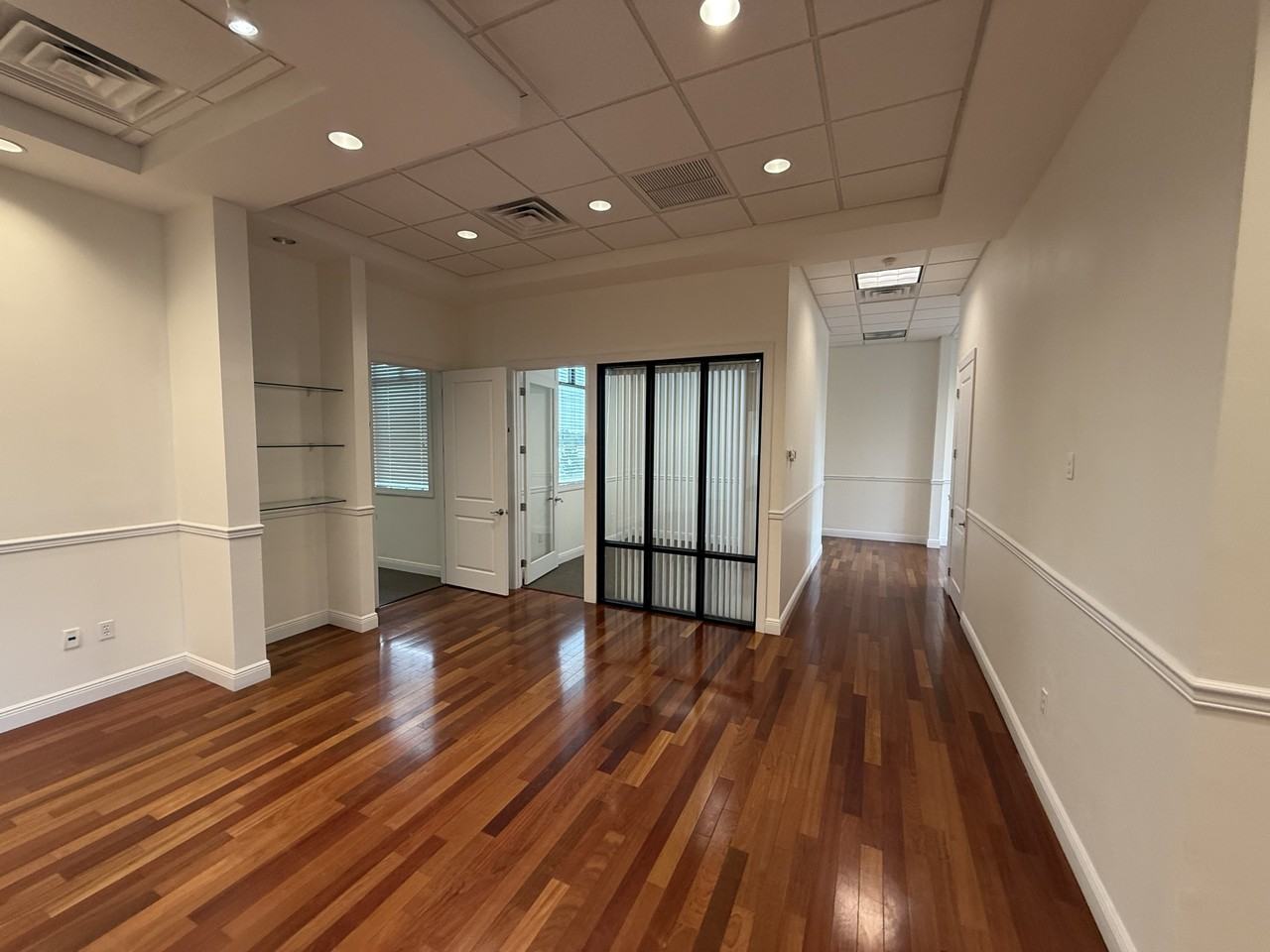 5210 South Ferdon Boulevard #B - Photo 4 of 14