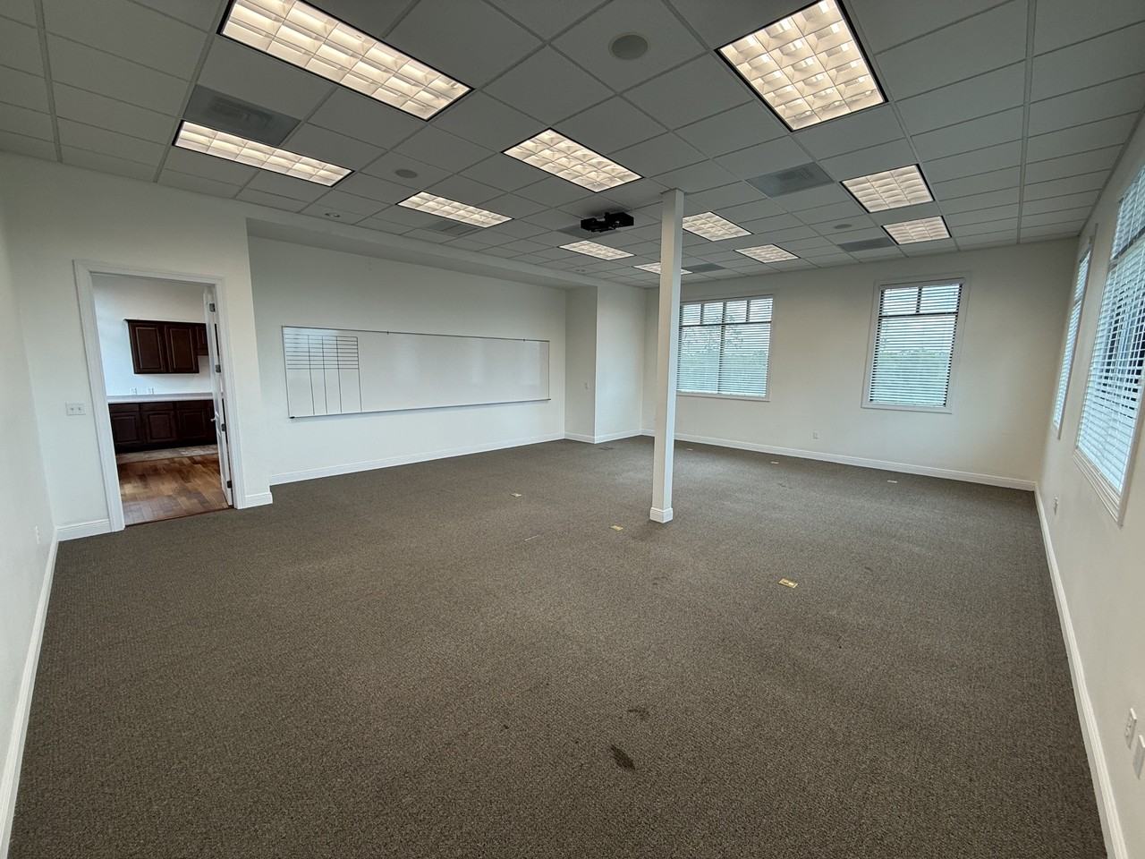 5210 South Ferdon Boulevard #B - Photo 6 of 14