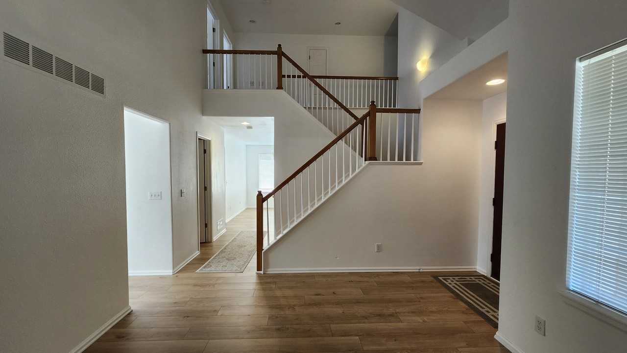 1405 South Mulberry Lane #1 - Photo 2 of 11