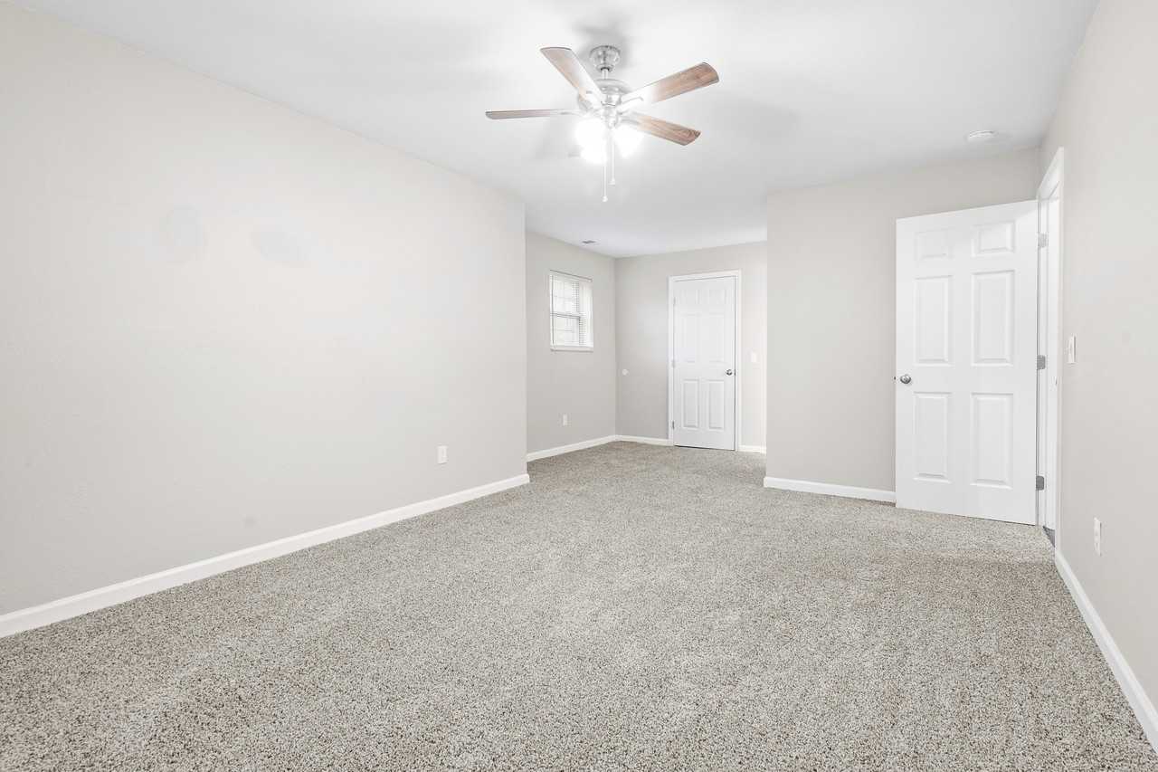 2108 Stirrup Ln Apt H203 - Photo 6 of 9