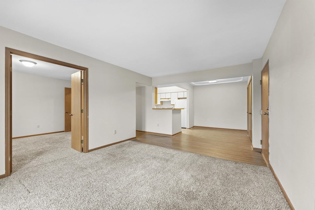 2104 Stirrup Lane - Photo 7 of 13