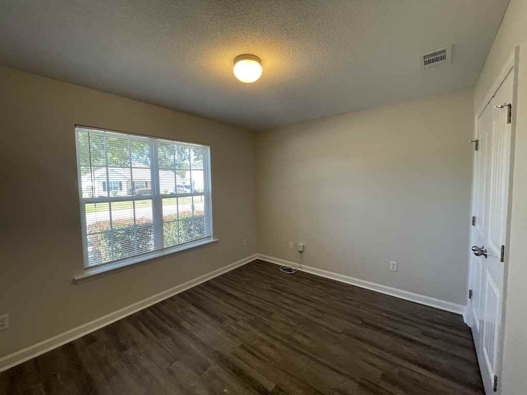 1808 Chestnut Drive #1 - Photo 7 of 10